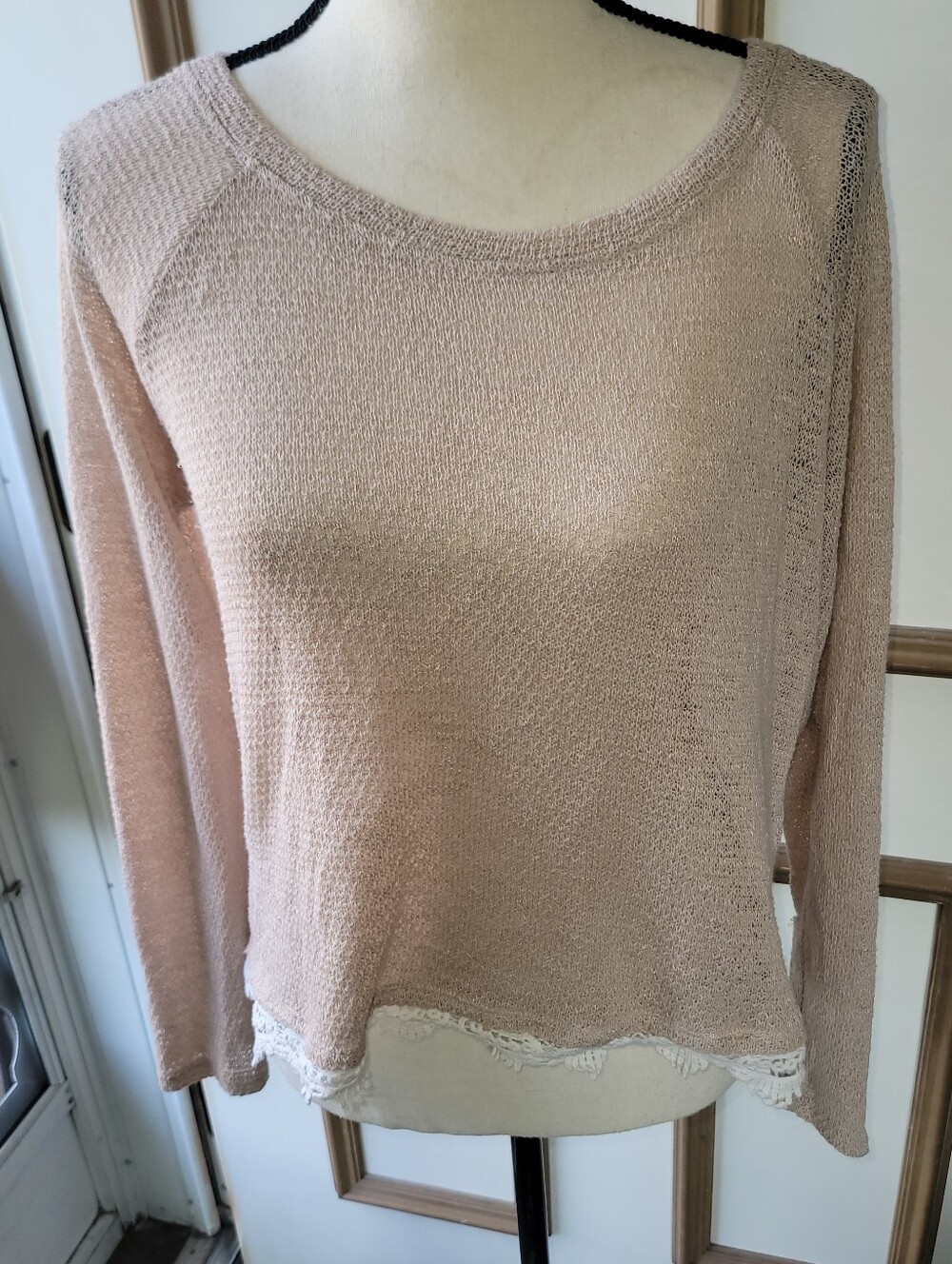 🔥5/$20 Mossimo Supply Co. Blush Knit Long-Sleeve Top with Lace Trim